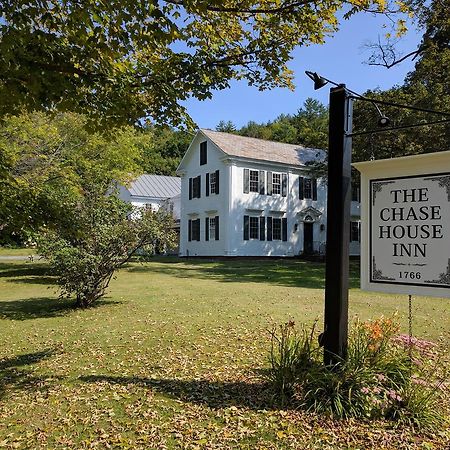 The Chase House Inn Cornish Exterior photo