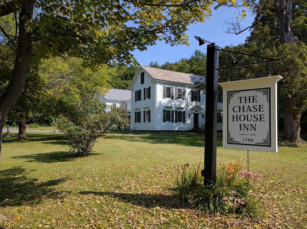 The Chase House Inn Cornish Exterior photo