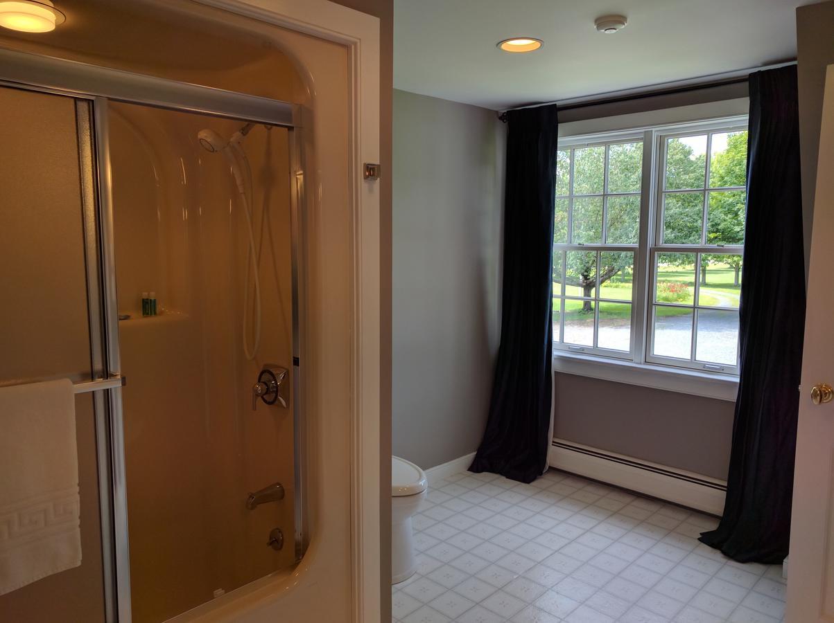 The Chase House Inn Cornish Room photo