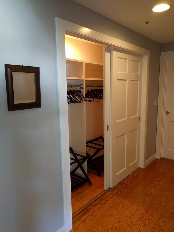 The Chase House Inn Cornish Room photo
